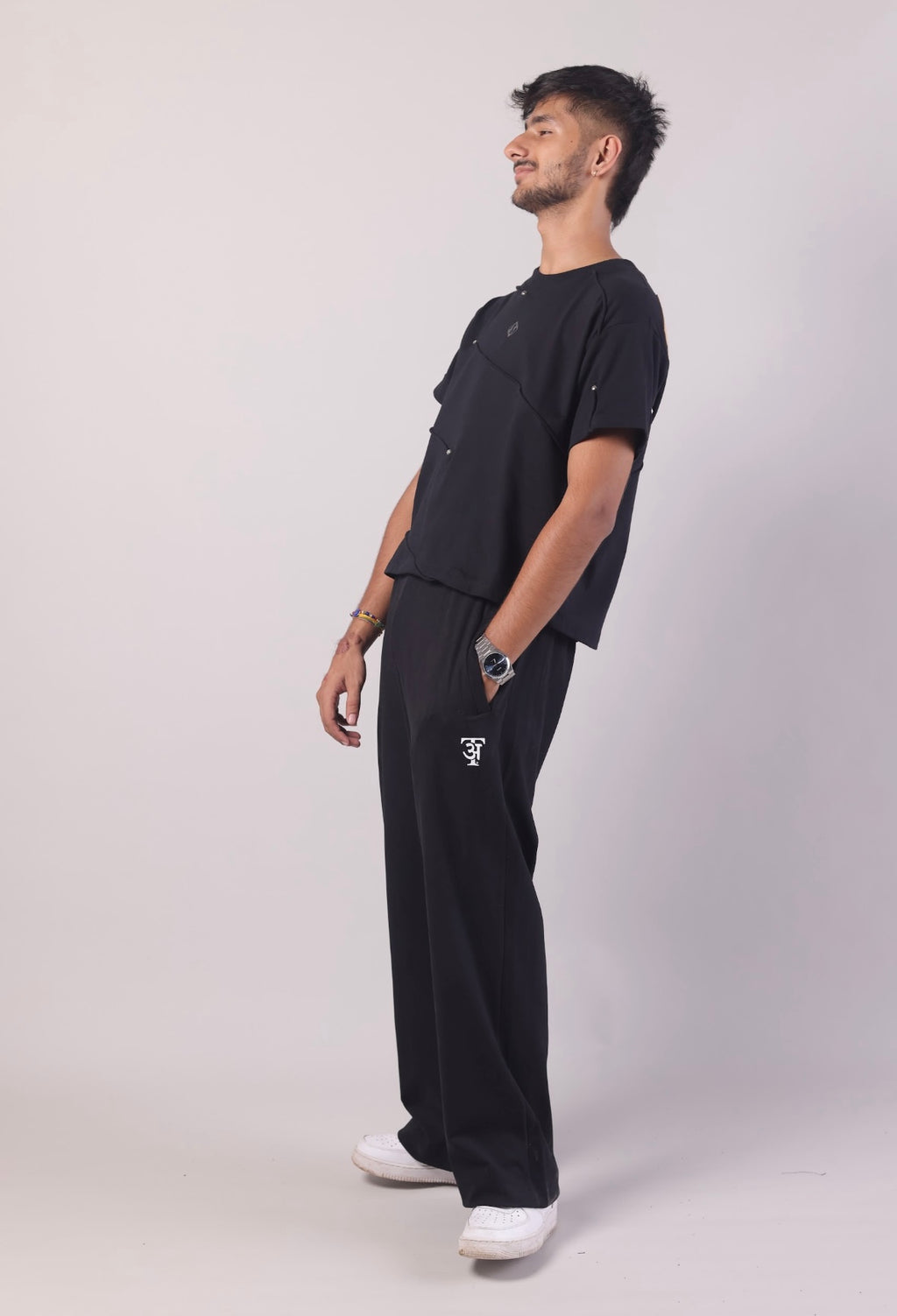 Black sweatpants